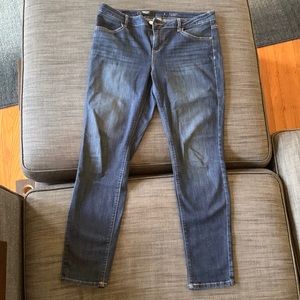 Simply Vera Wang Skinny Jeans Size 8